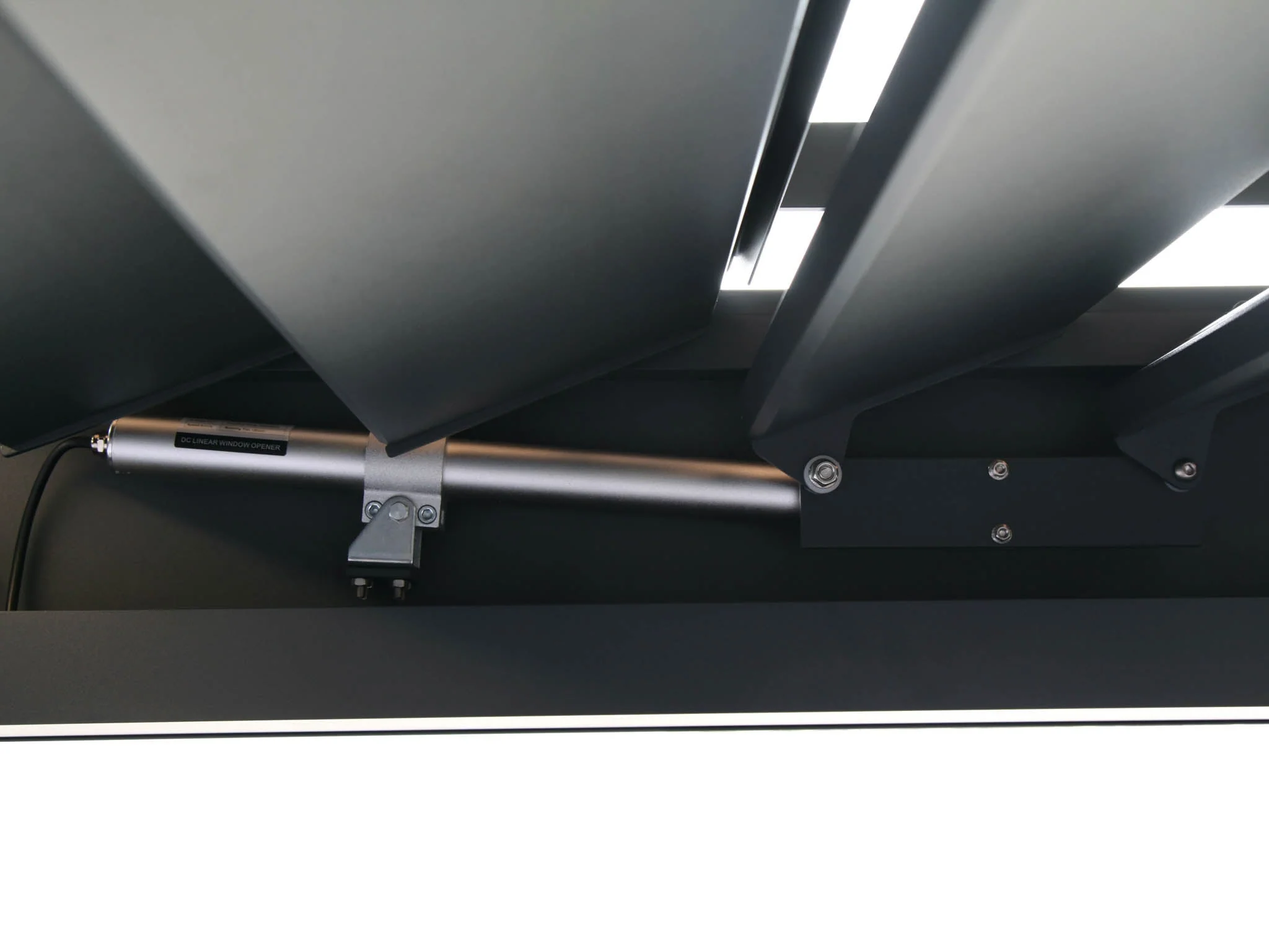 PERGOLUX Skydance S2 - Image 6