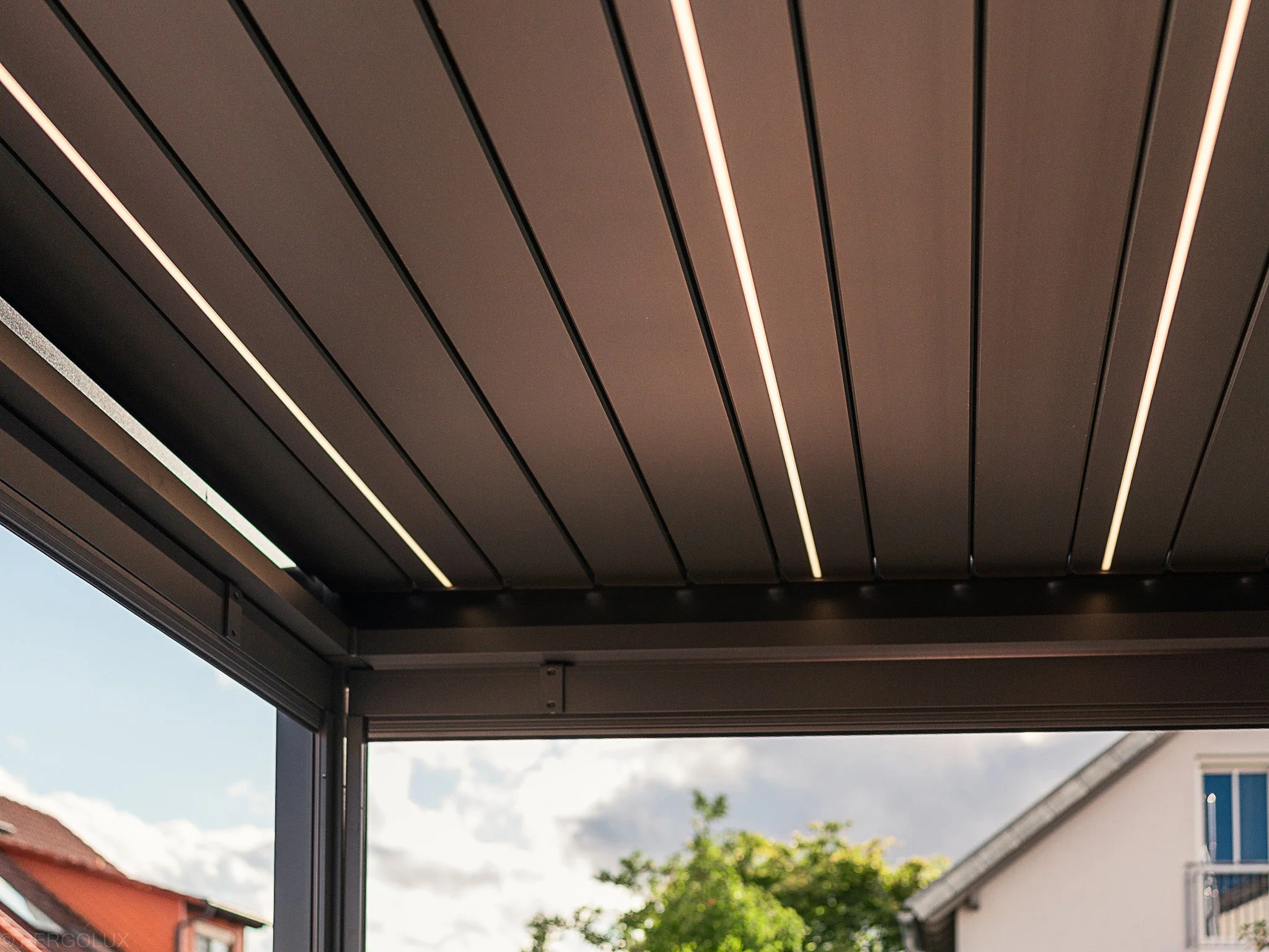 PERGOLUX Skydance S2 - Image 9